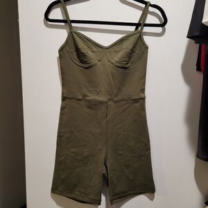 Wildfeed  Romper Size S